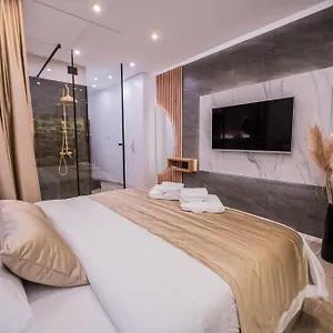 Apartment Emperor's Luxury - Unique Unesco Site, Split
